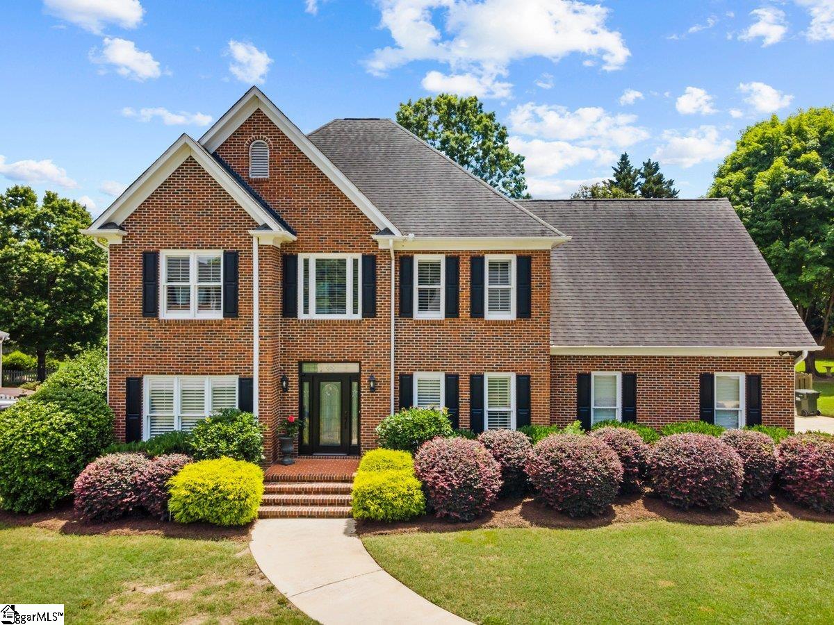 9 English Oak Road Simpsonville, SC 29681 - Photo 1 of 35 Gallery Image 1
