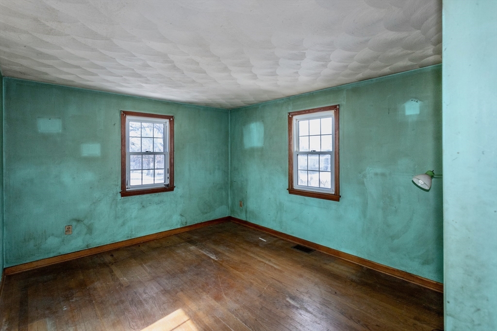 43 NW Road Westfield, MA 01085 - Photo 12 of 34 Gallery Image 12