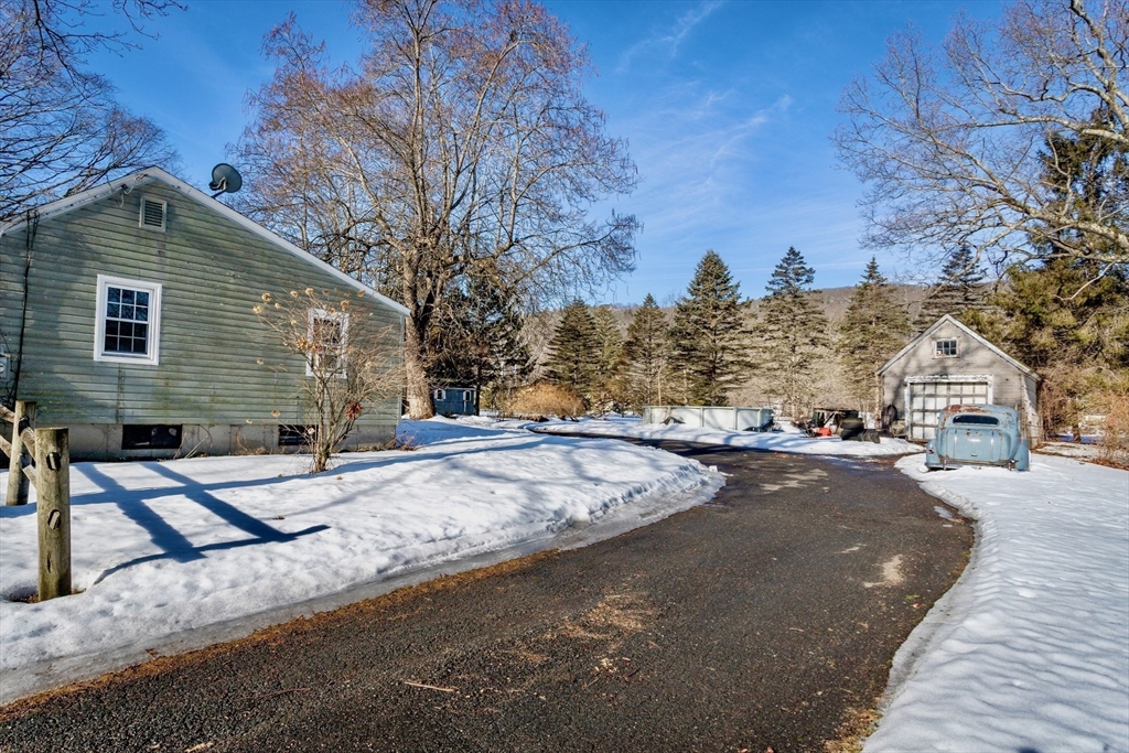 43 NW Road Westfield, MA 01085 - Photo 30 of 34 Gallery Image 30