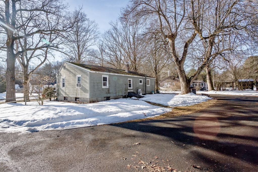43 NW Road Westfield, MA 01085 - Photo 31 of 34 Gallery Image 31