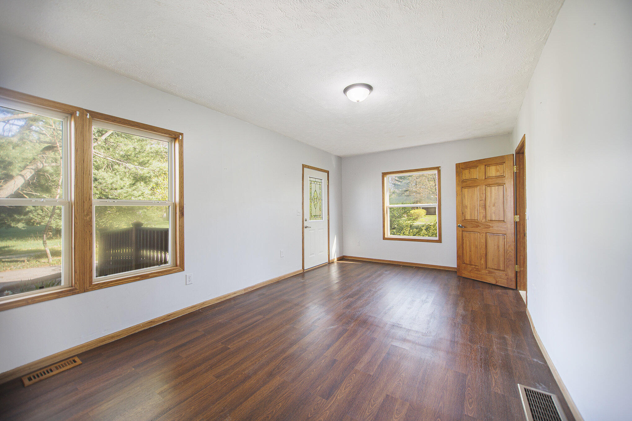 57440 Butcher Road Lawrence, MI 49064 - Photo 4 of 41 007_42a5132