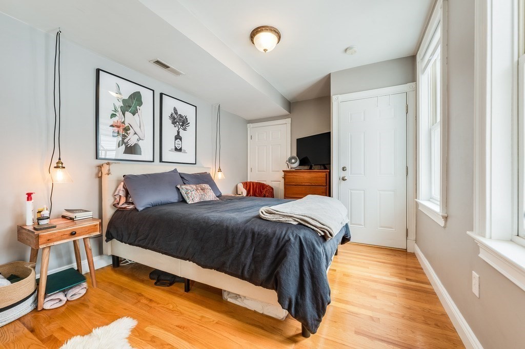 65 Baldwin Street, Unit 2 Boston, MA 02129 - Photo 9 of 17