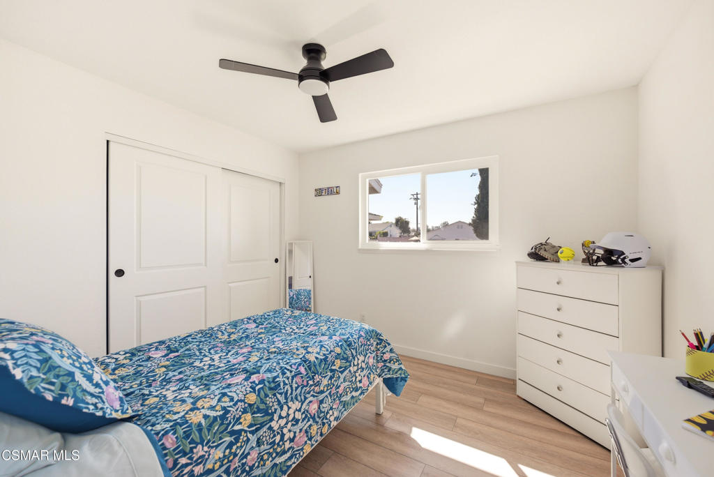 952 Moffatt Circle Simi Valley, CA 93065 - Photo 30 of 44