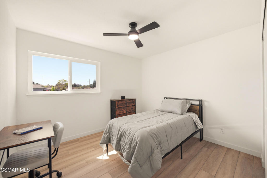 952 Moffatt Circle Simi Valley, CA 93065 - Photo 31 of 44