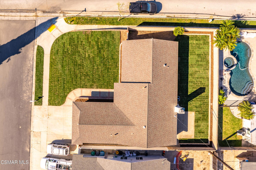 952 Moffatt Circle Simi Valley, CA 93065 - Photo 37 of 44