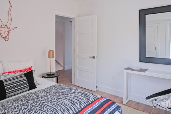 25 Rockingham Street, Unit 25 Cambridge, MA 02139 - Photo 12 of 24