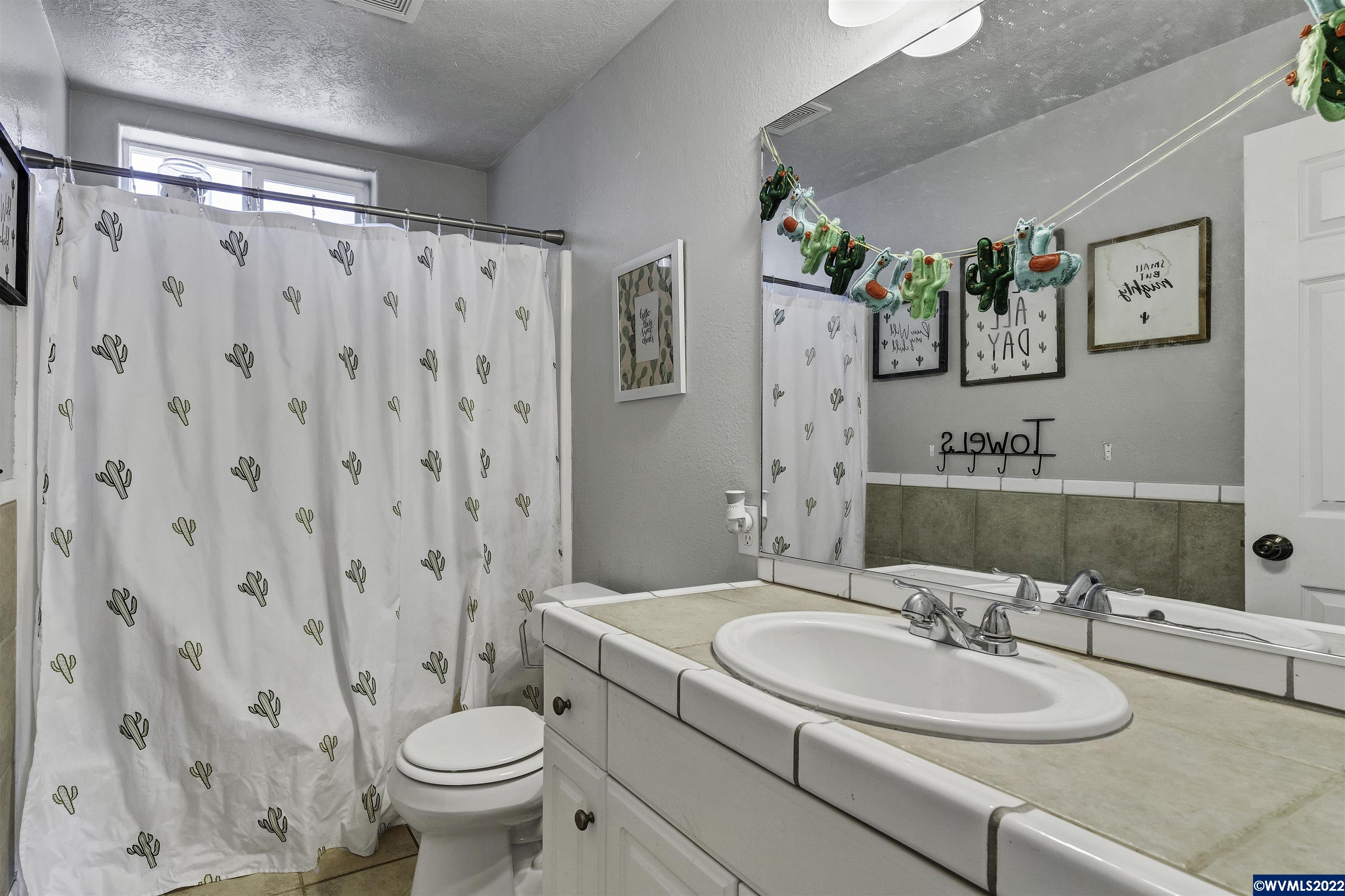 1350 Southwest Ellis Street Dallas, OR 97338 - Photo 28 of 39 Gallery Image 28