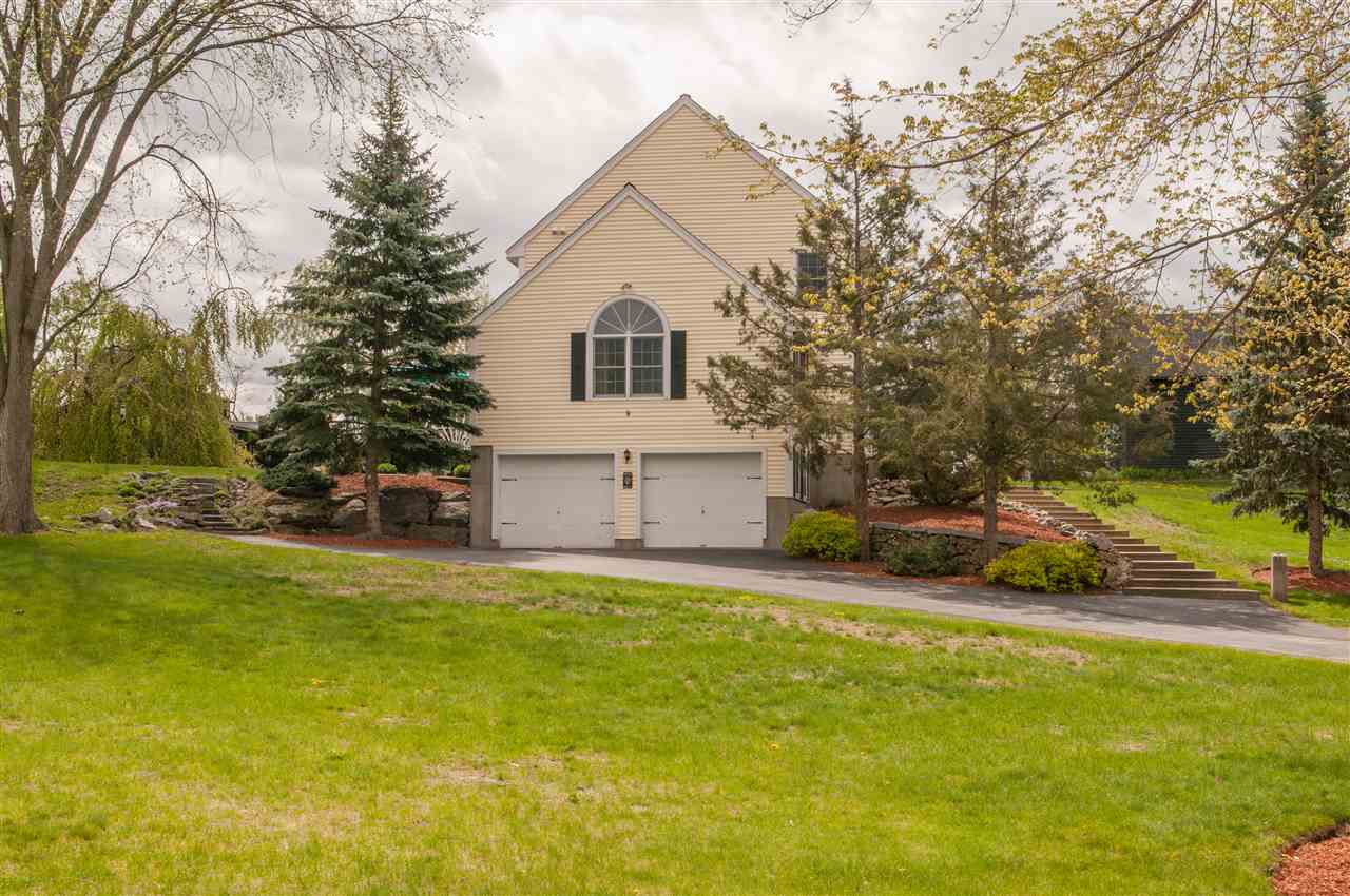 9 Ayer Road Nashua, NH 03064 - Photo 3 of 34 Gallery Image 3