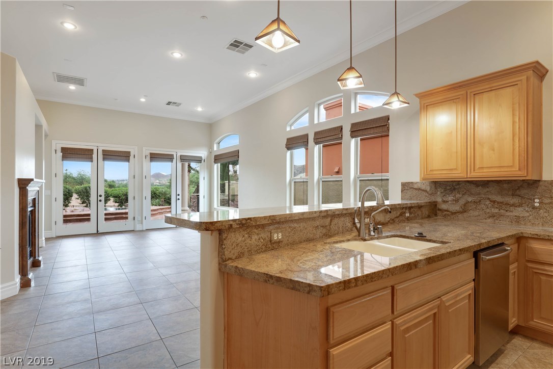 20 Vía Ravello Henderson, NV 89011 - Photo 4 of 35
