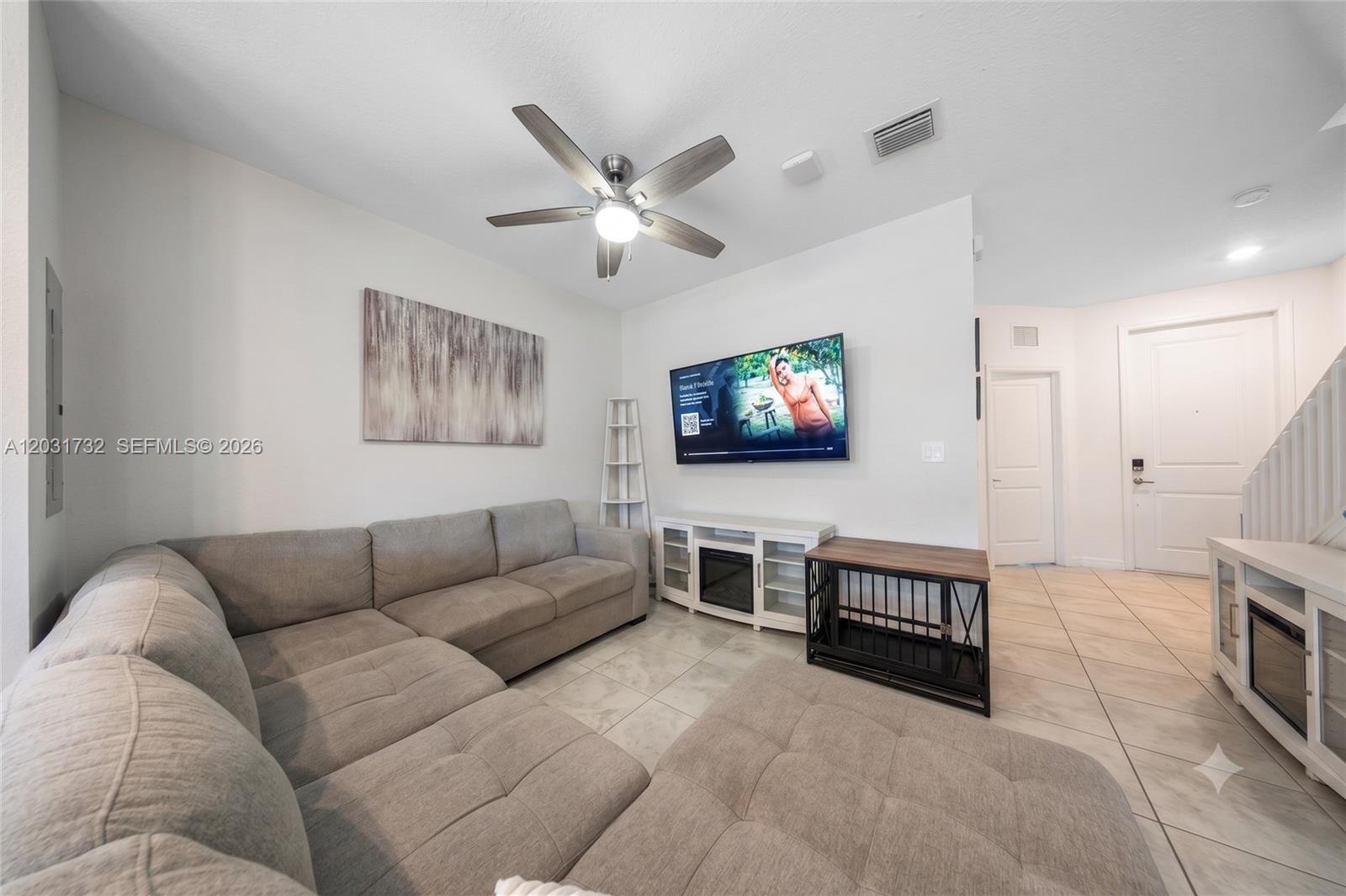 24911 Southwest 112th Place Homestead, FL 33032 - Photo 6 of 41
