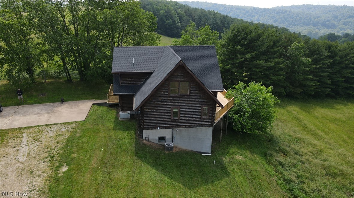 170 Fred Smith Road New Matamoras, OH 45767 - Photo 9 of 32