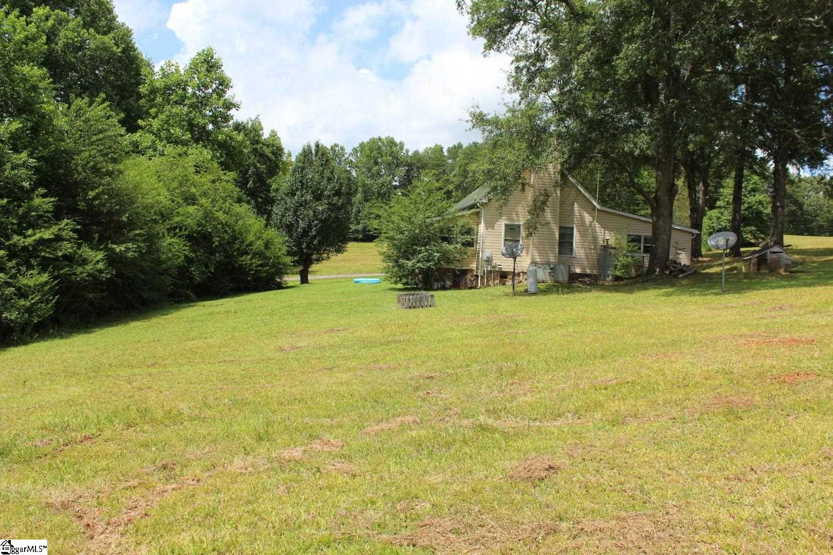 503 Pace Bridge Road Marietta, SC 29661 - Photo 8 of 13