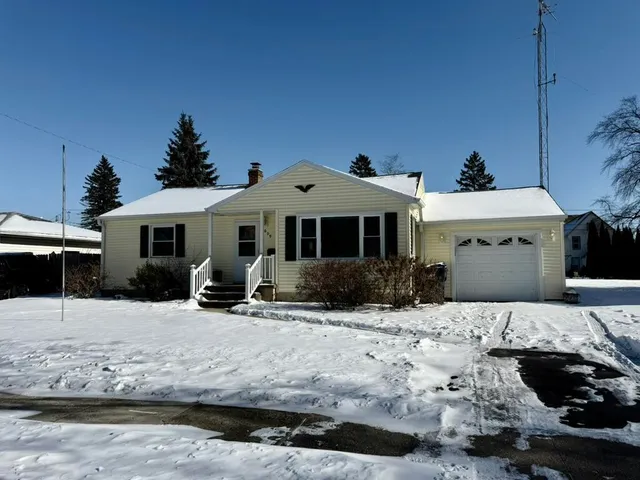 $234,900 | 609 North Cedar Street, Horicon, WI 53032