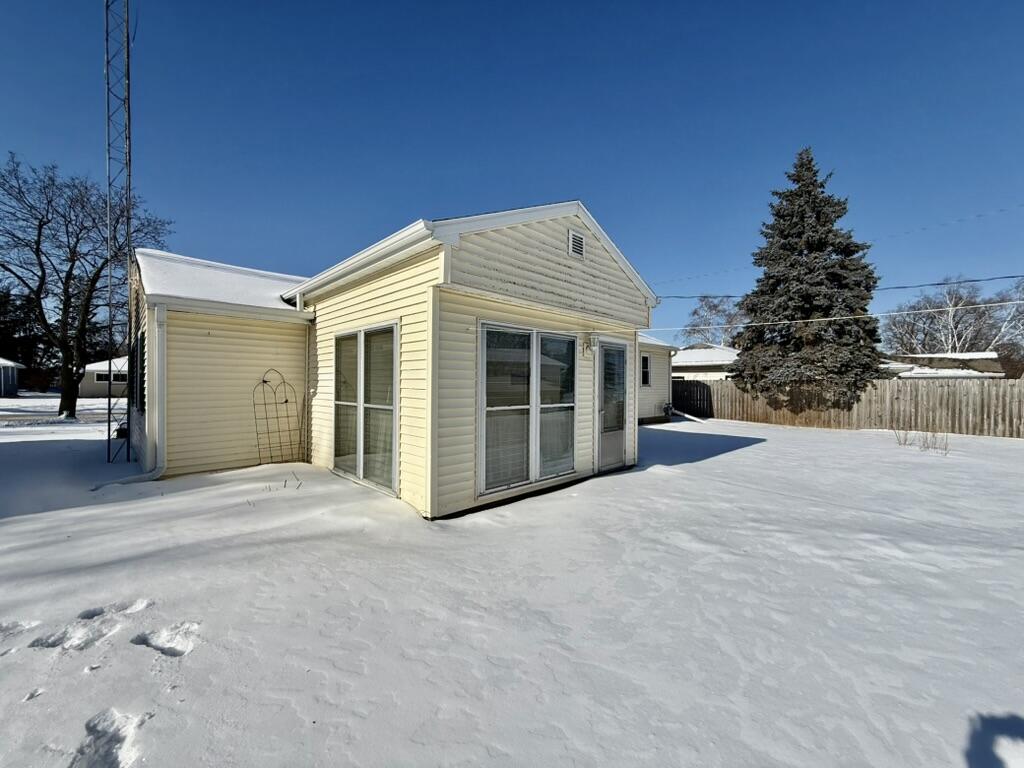 609 North Cedar Street Horicon, WI 53032 - Photo 20 of 25 A4A08E3C-6163-4DB8-8F8B-9F8F0D1B00ED_1_1