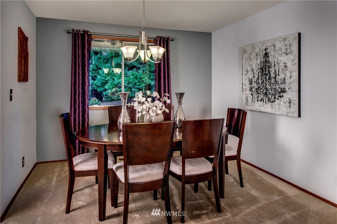 2220 Field Avenue Northeast Renton, WA 98059 - Photo 11 of 25