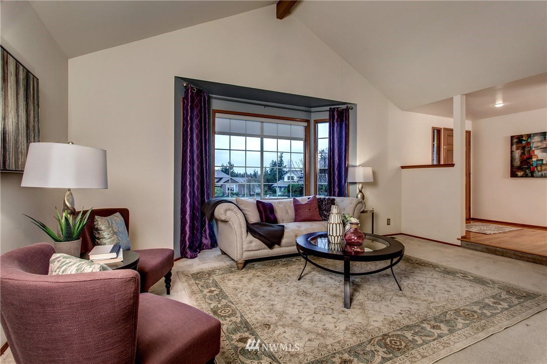 2220 Field Avenue Northeast Renton, WA 98059 - Photo 12 of 25