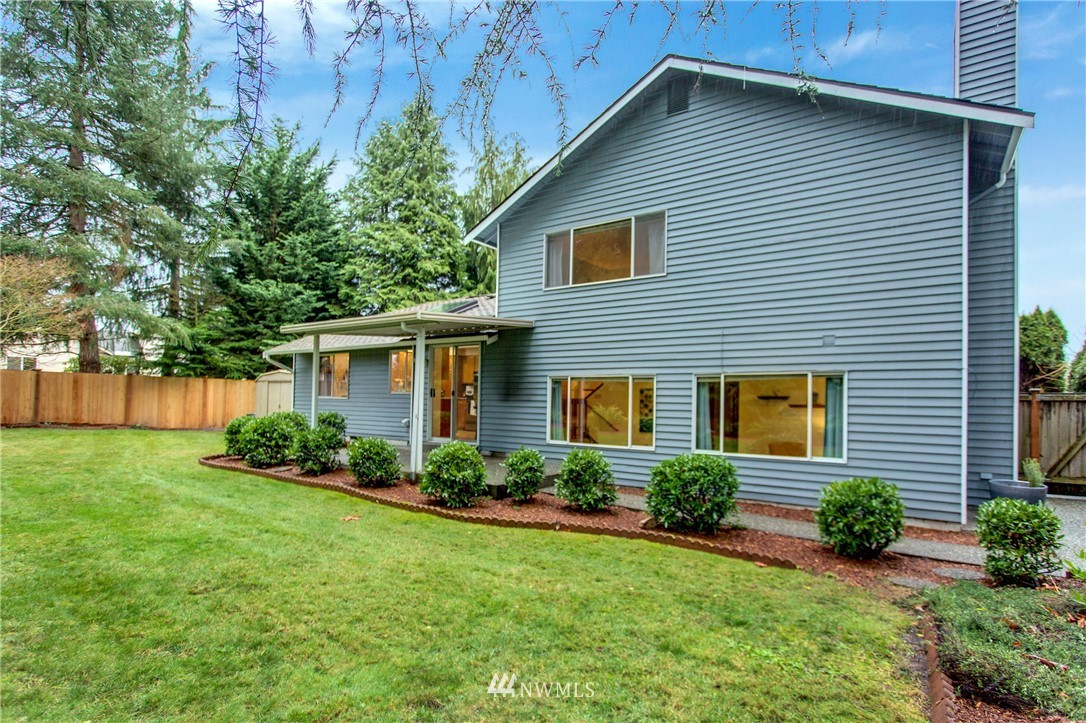 2220 Field Avenue Northeast Renton, WA 98059 - Photo 25 of 25