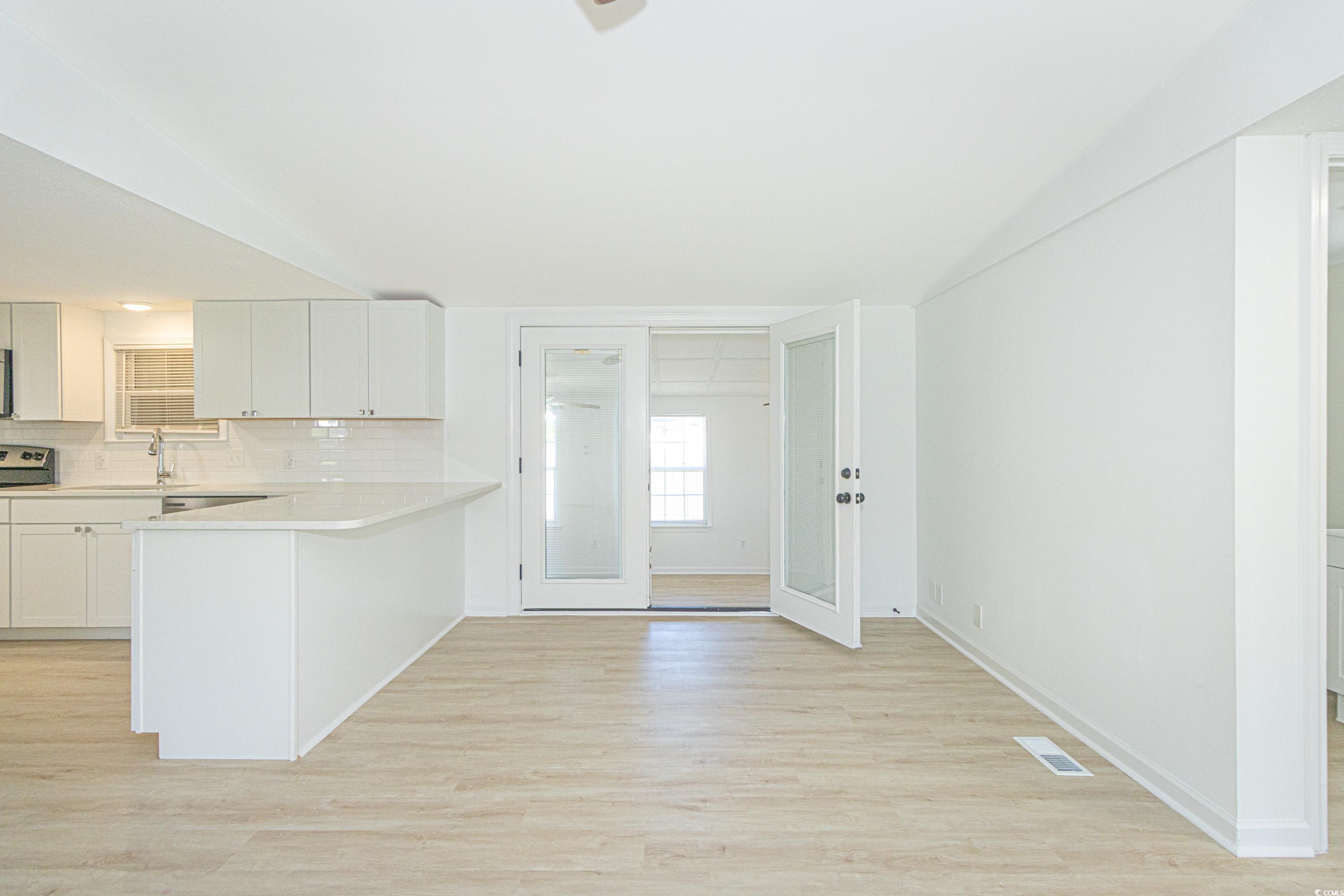604 Reef Road Myrtle Beach, SC 29588 - Photo 9 of 40 Gallery Image 9