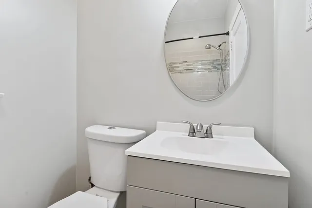 $469,000 | 7819 South Cornell Avenue, Chicago, IL 60649