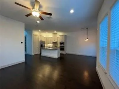 $2,600 | 1105 Water Street, Carrollton, TX 75007