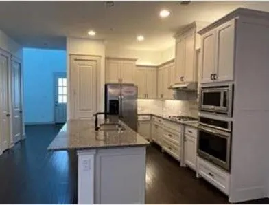 $2,600 | 1105 Water Street, Carrollton, TX 75007