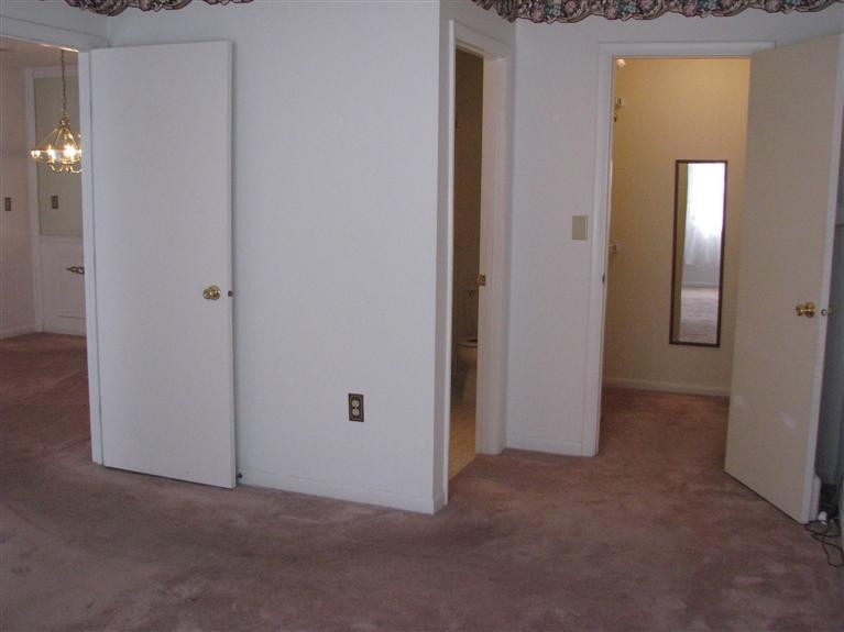 310 Timber Ridge Drive, Unit 3 Newport, KY 41071 - Photo 5 of 13