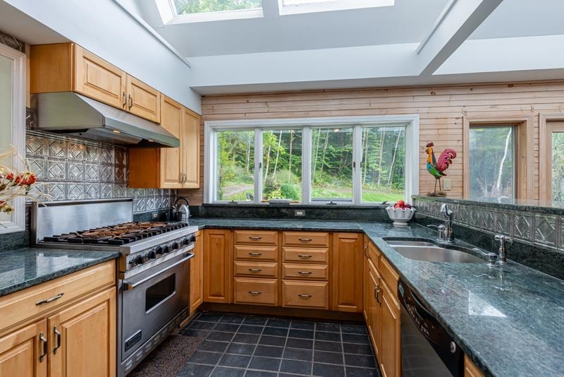 2744 Danby Mountain Road Dorset, VT 05251 - Photo 11 of 40