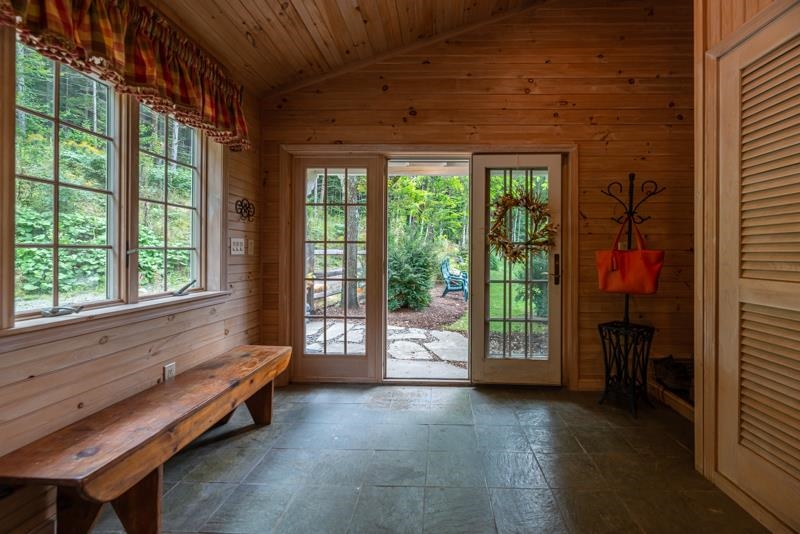 2744 Danby Mountain Road Dorset, VT 05251 - Photo 8 of 40