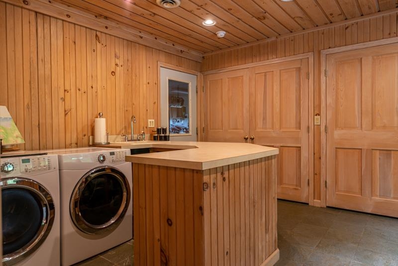 2744 Danby Mountain Road Dorset, VT 05251 - Photo 10 of 40