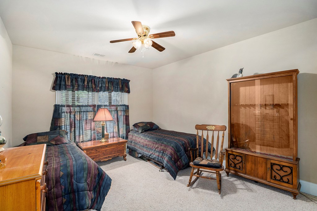 277 Hunters Ridge Road Mineral Bluff, GA 30559 - Photo 19 of 35 Lower bedroom