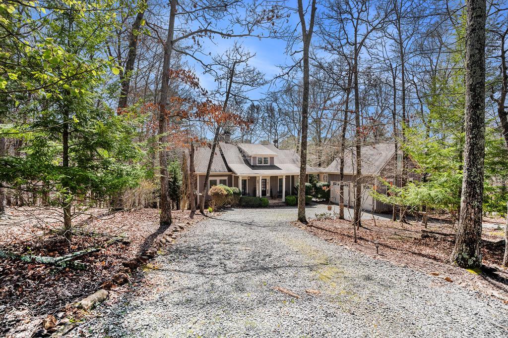 277 Hunters Ridge Road Mineral Bluff, GA 30559 - Photo 26 of 35 Circular driveway