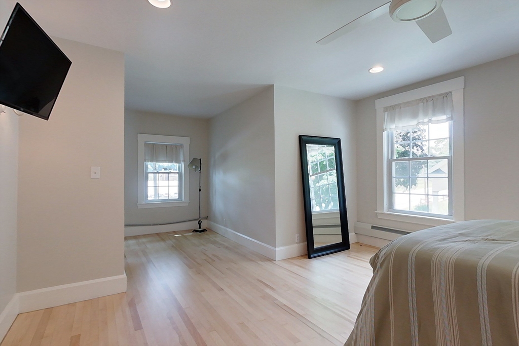 262 Chestnut Street Gardner, MA 01440 - Photo 23 of 39