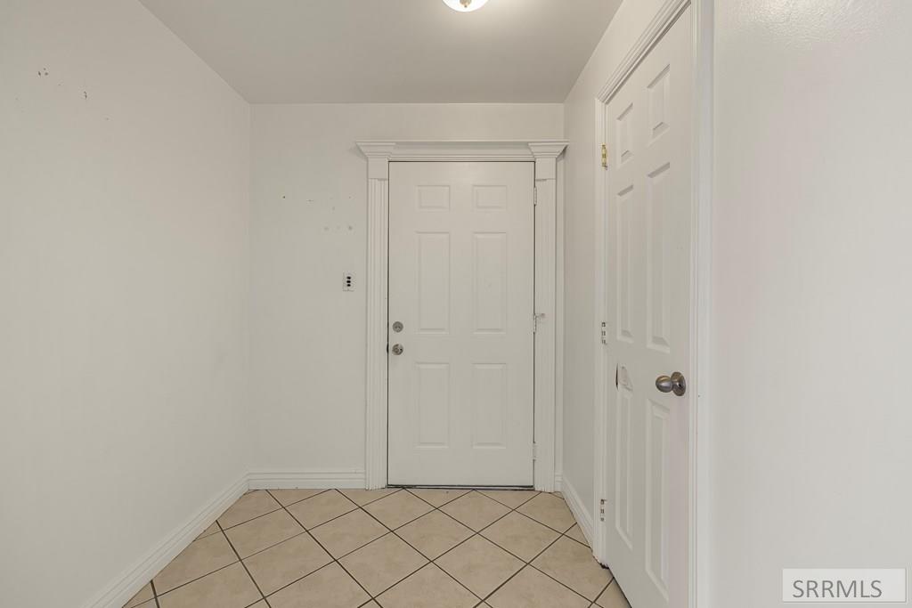 166 Washington Avenue Pocatello, ID 83201 - Photo 6 of 20