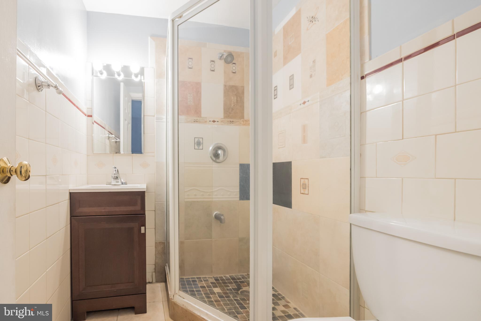 3852 Bel Pre Road, Unit 1179 Silver Spring, MD 20906 - Photo 17 of 29 Master Bathroom