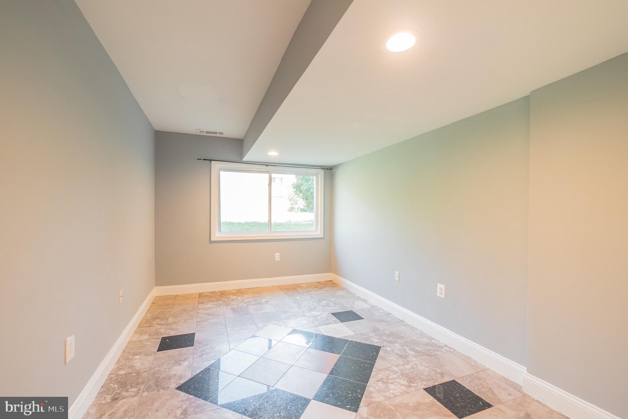 3852 Bel Pre Road, Unit 1179 Silver Spring, MD 20906 - Photo 19 of 29 Bedroom # 2