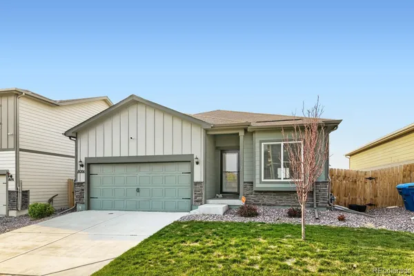 $460,000 | 18201 East 89th Place, Commerce City, CO 80022