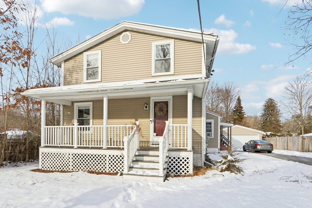 21 Briggs Street Taunton, MA 02780 - Photo 2 of 41