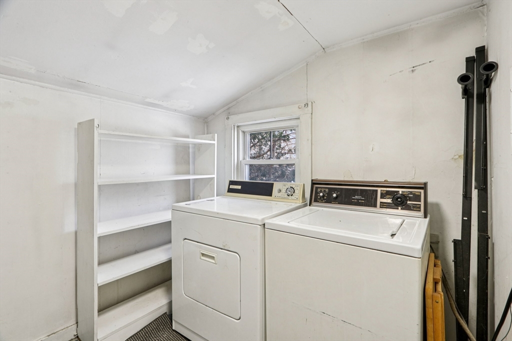 21 Briggs Street Taunton, MA 02780 - Photo 35 of 41