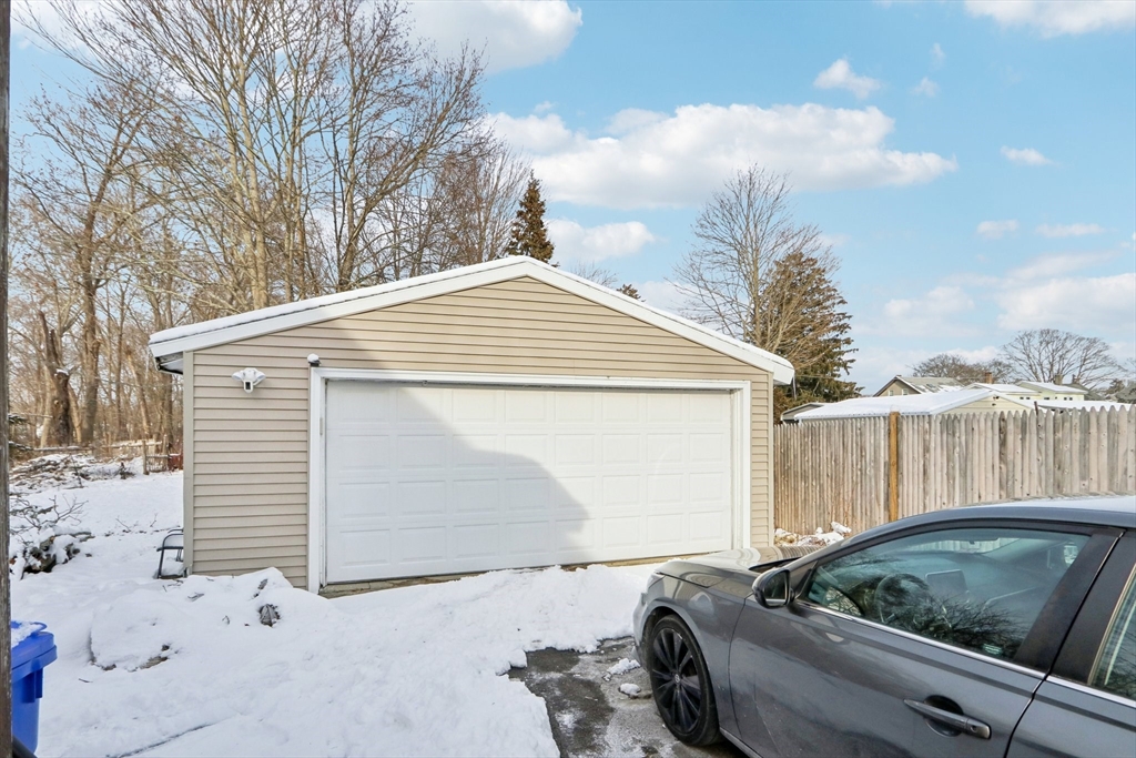 21 Briggs Street Taunton, MA 02780 - Photo 38 of 41