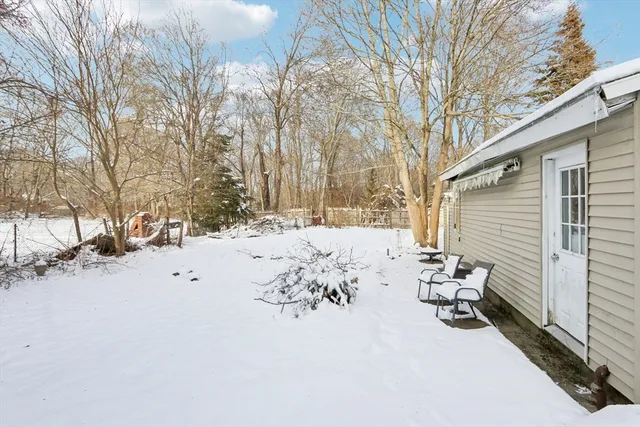 $570,000 | 21 Briggs Street, Taunton, MA 02780