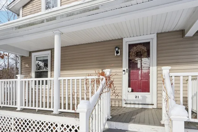 $570,000 | 21 Briggs Street, Taunton, MA 02780