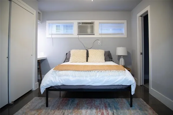 $1,425 | 1405 Hyde Park Boulevard, Unit 6, Houston, TX 77006