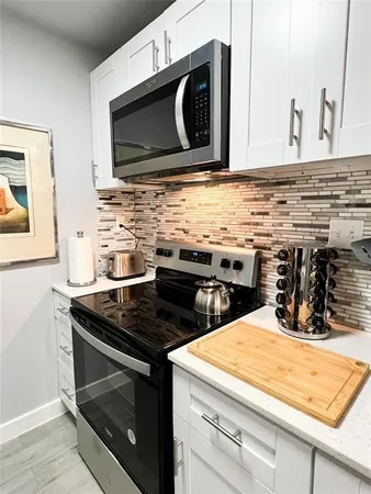$1,425 | 1405 Hyde Park Boulevard, Unit 6, Houston, TX 77006