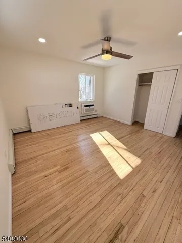 $1,850 | 114 North Beverwyck Road, Unit 11, Lake Hiawatha, NJ 07034