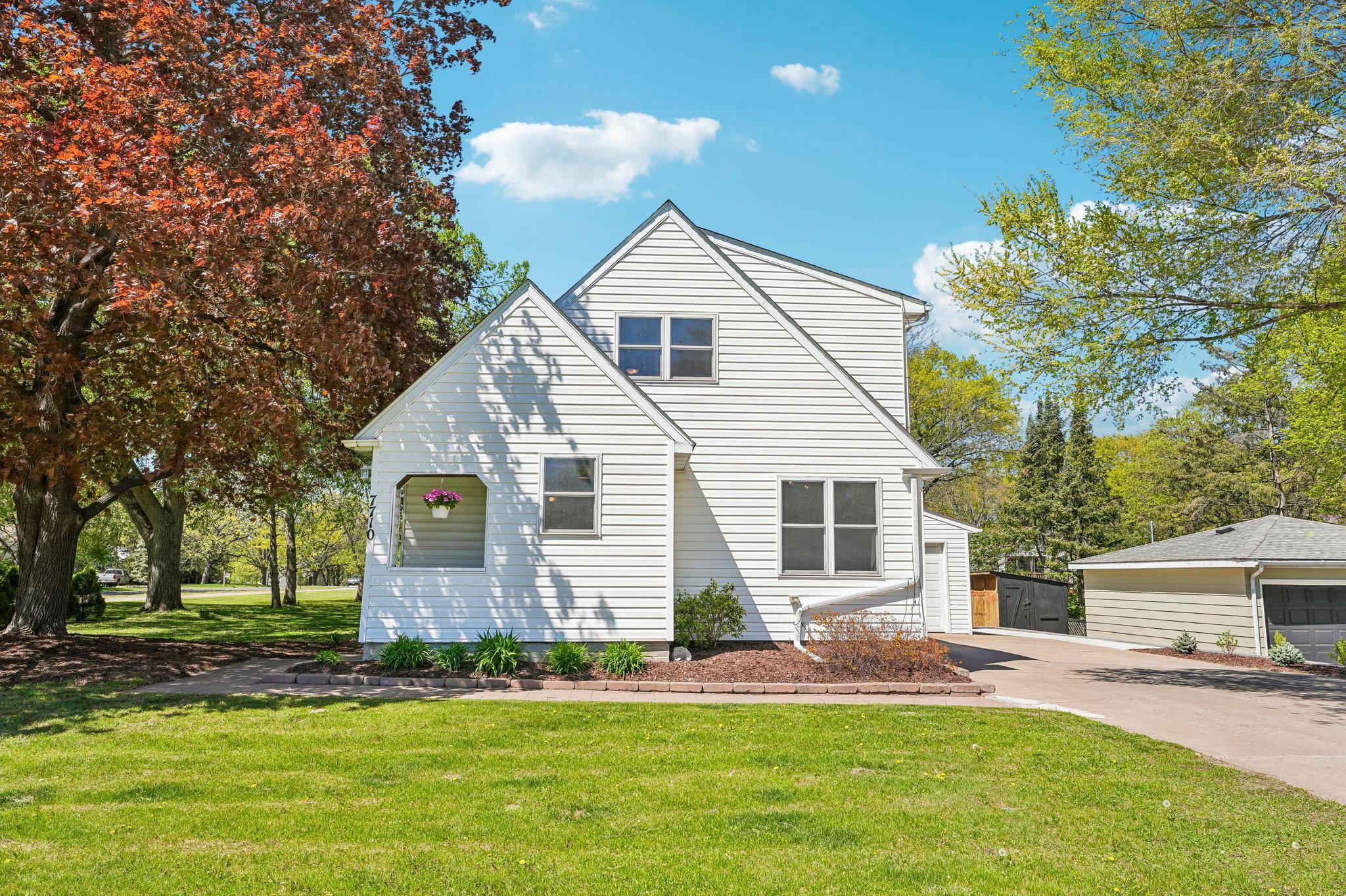 7710 Groveland Road Mounds View, MN 55112 - Photo 1 of 64 Gallery Image 1