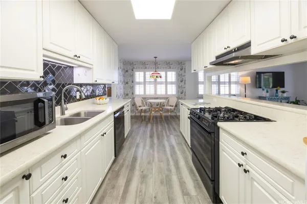 $1,725,000 | 626 Papalani Street, Kailua, HI 96734
