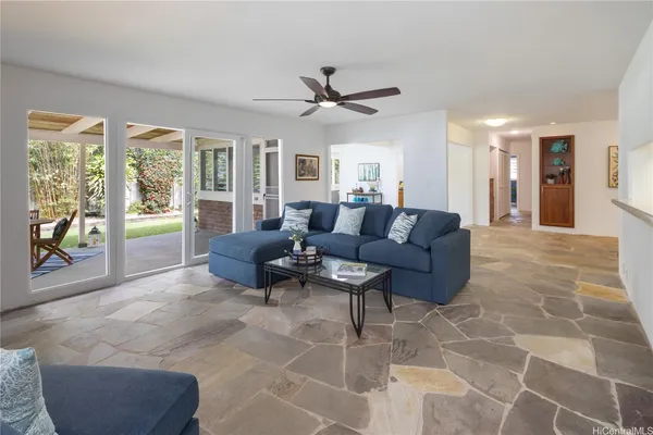 $1,725,000 | 626 Papalani Street, Kailua, HI 96734