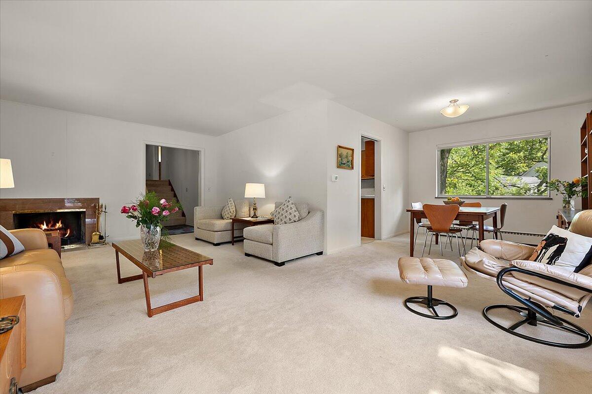 2511 Londonderry Road Ann Arbor, MI 48104 - Photo 12 of 47 25-2511 Londonderry Rd-25