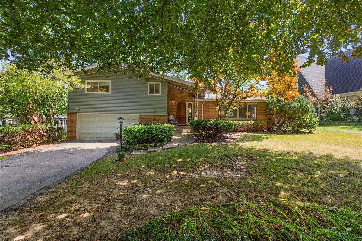 2511 Londonderry Road Ann Arbor, MI 48104 - Photo 43 of 47 02-2511 Londonderry Rd-2