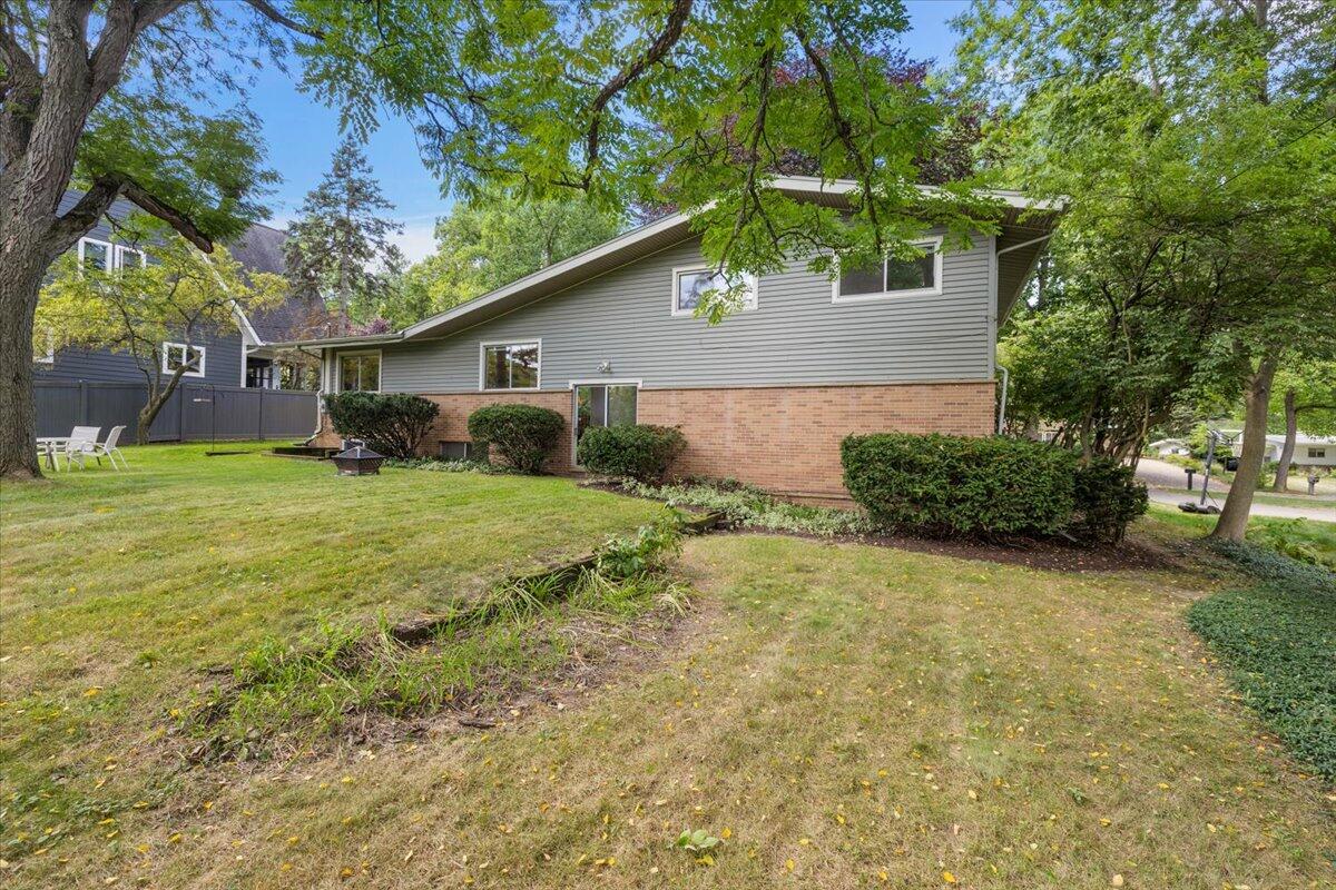 2511 Londonderry Road Ann Arbor, MI 48104 - Photo 44 of 47 09-2511 Londonderry Rd-9
